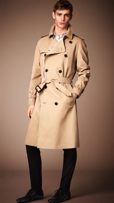 burberry trench man lookbook